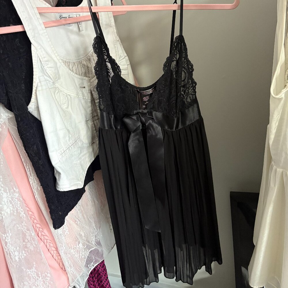 Black Victoria's Secret Slip